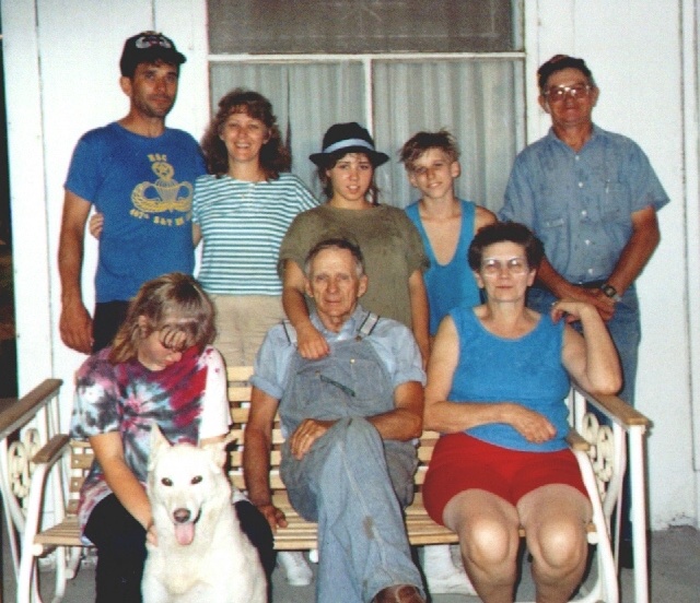 1989-06 Josh Hee Haw gang.jpg